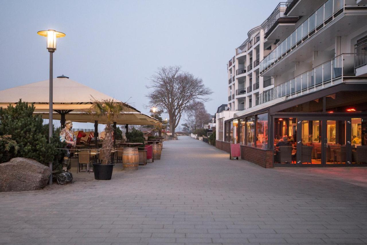 Mein Strandhaus - Hotel, Restaurant & Schwimmbad Тиммендорфер-Штранд Экстерьер фото